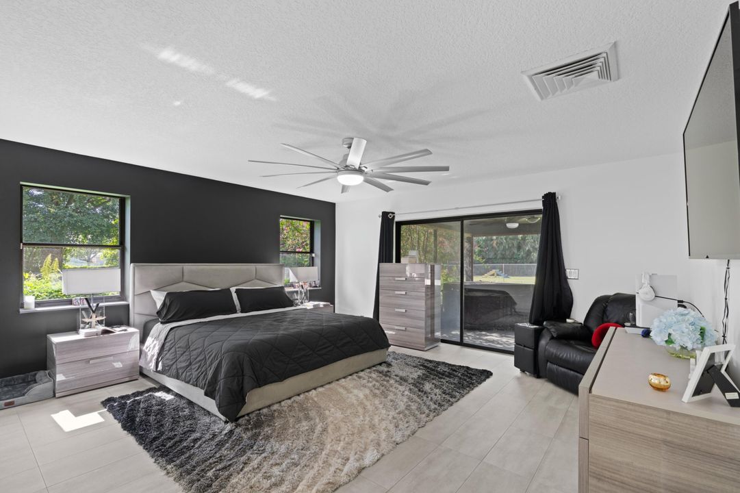 Activo con contrato: $1,899,000 (5 camas, 4 baños, 6000 Pies cuadrados)