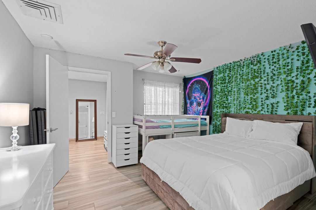 Activo con contrato: $1,899,000 (5 camas, 4 baños, 6000 Pies cuadrados)