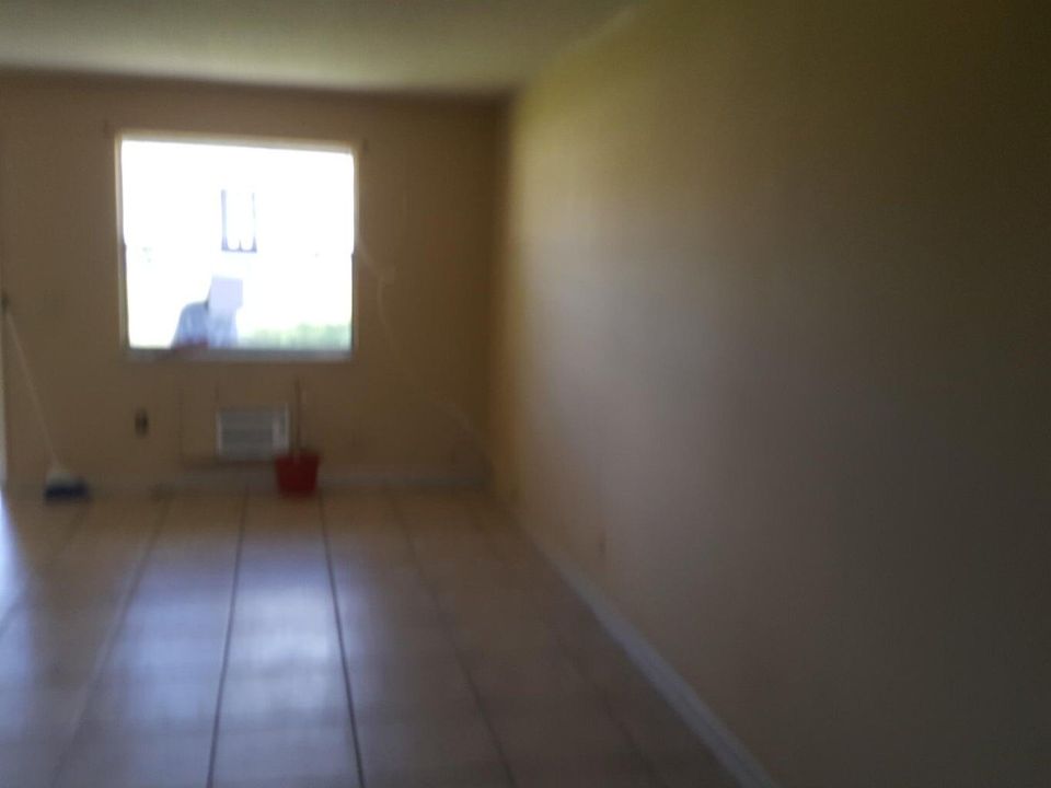 Active With Contract: $370,000 (0 beds, 0 baths, 1404 Square Feet)