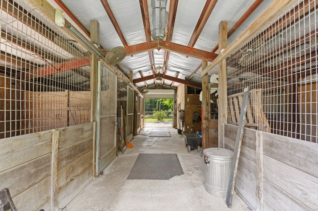 Activo con contrato: $1,899,000 (5 camas, 4 baños, 6000 Pies cuadrados)