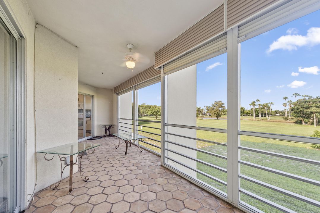 Active With Contract: $165,000 (2 beds, 2 baths, 1103 Square Feet)