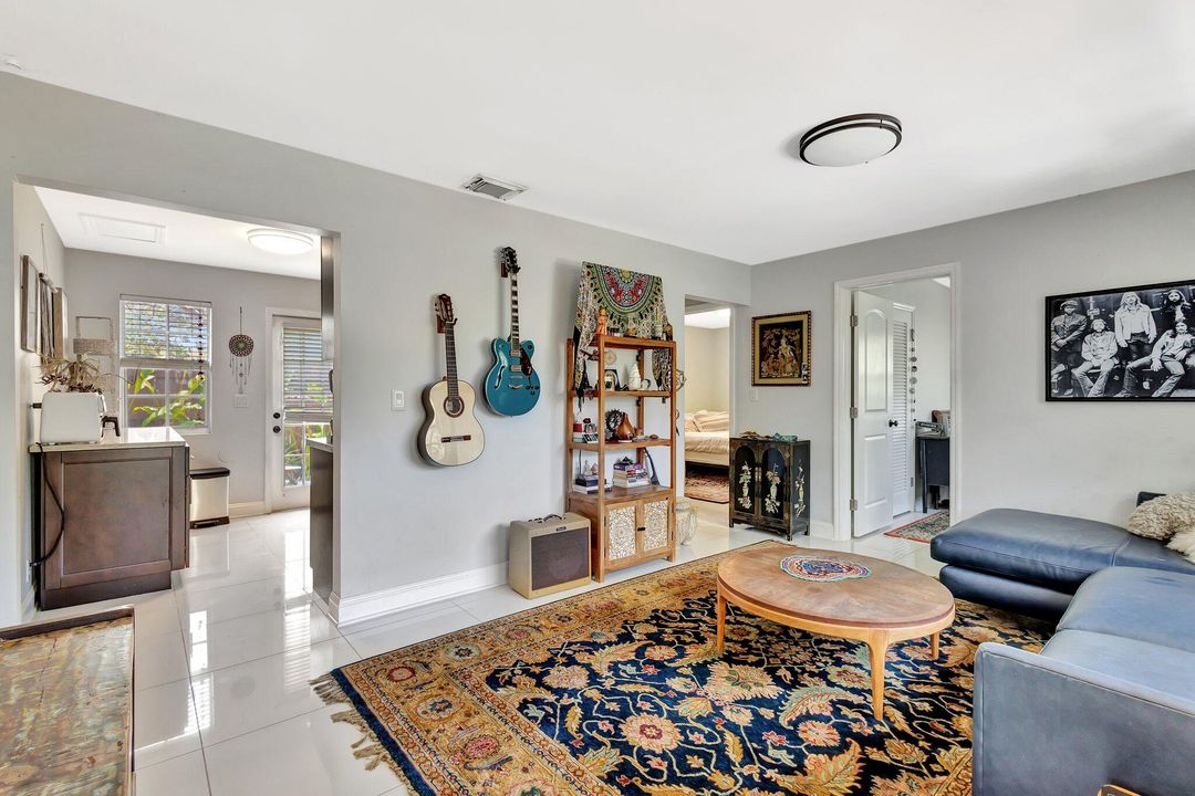 На продажу: $1,095,000 (0 спален, 0 ванн, 1392 Квадратных фут)