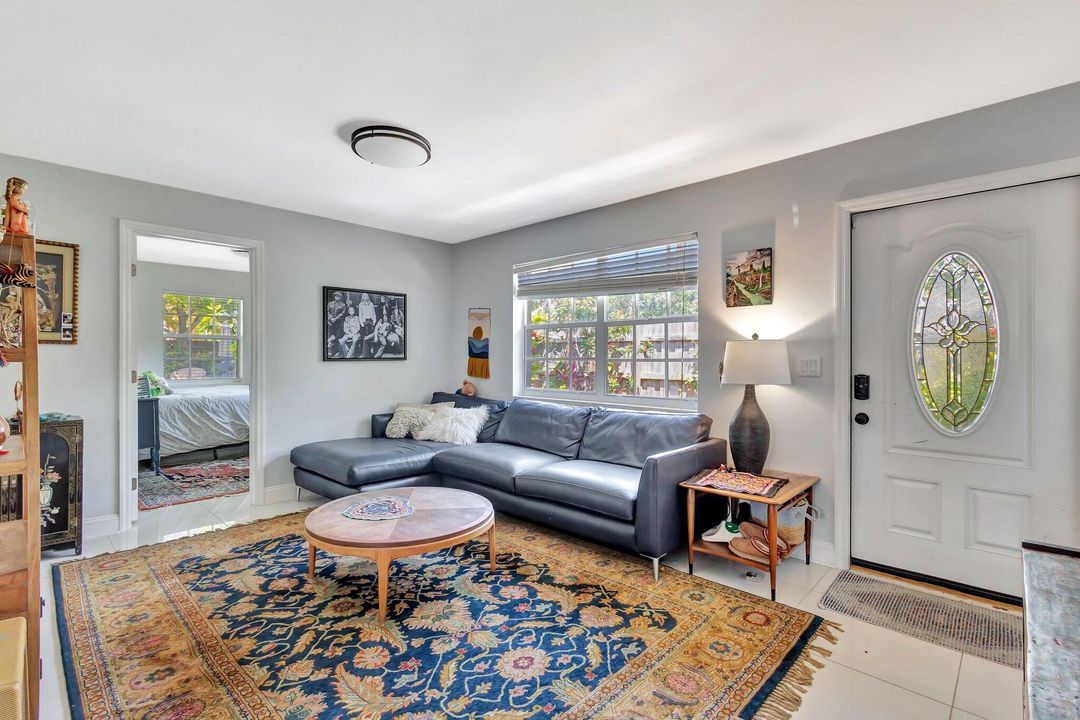 На продажу: $1,095,000 (0 спален, 0 ванн, 1392 Квадратных фут)