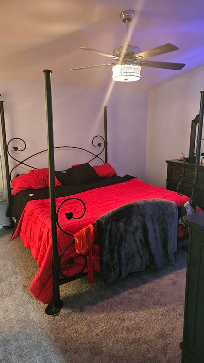 В аренду: $2,800 (3 спален, 2 ванн, 1852 Квадратных фут)