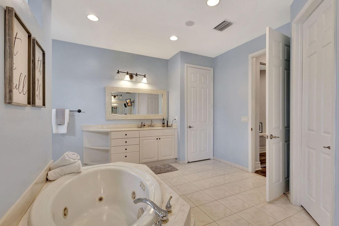 Active With Contract: $15,000 (5 beds, 3 baths, 3280 Square Feet)