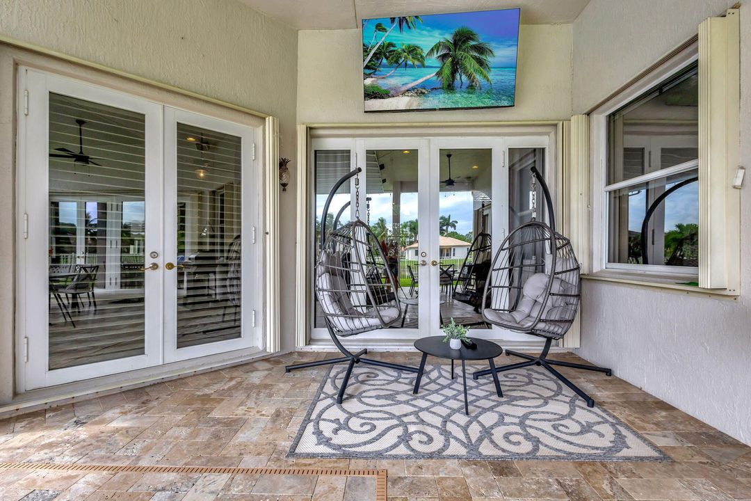 Active With Contract: $15,000 (5 beds, 3 baths, 3280 Square Feet)