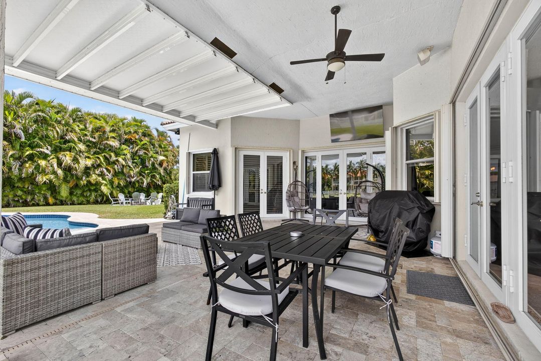 Active With Contract: $15,000 (5 beds, 3 baths, 3280 Square Feet)