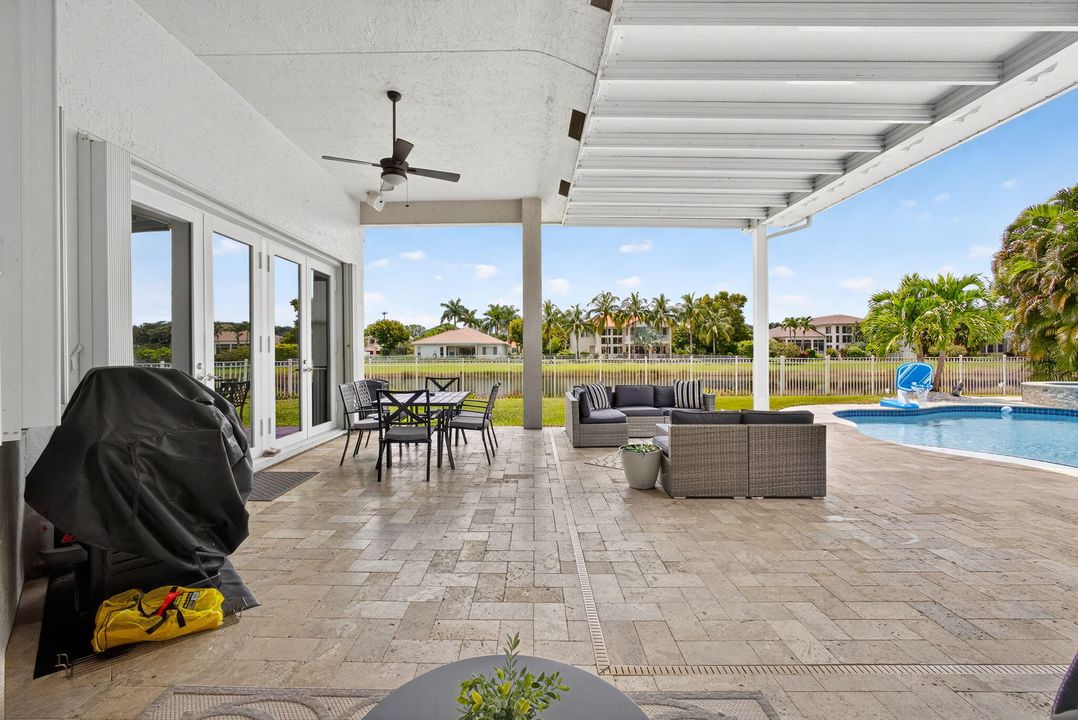 Active With Contract: $15,000 (5 beds, 3 baths, 3280 Square Feet)