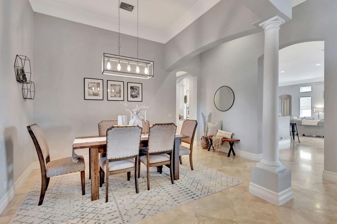 Active With Contract: $15,000 (5 beds, 3 baths, 3280 Square Feet)