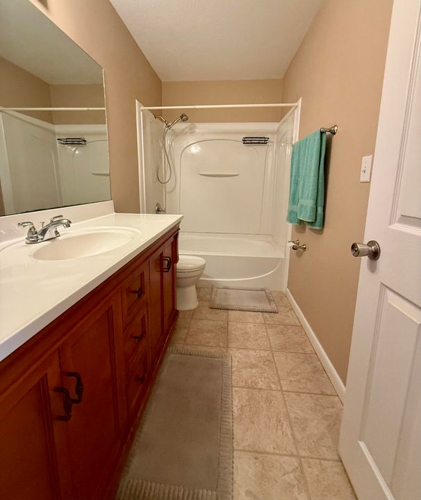 Active With Contract: $299,000 (3 beds, 2 baths, 1380 Square Feet)