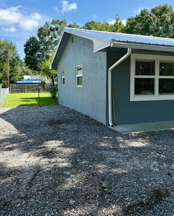 Active With Contract: $299,000 (3 beds, 2 baths, 1380 Square Feet)