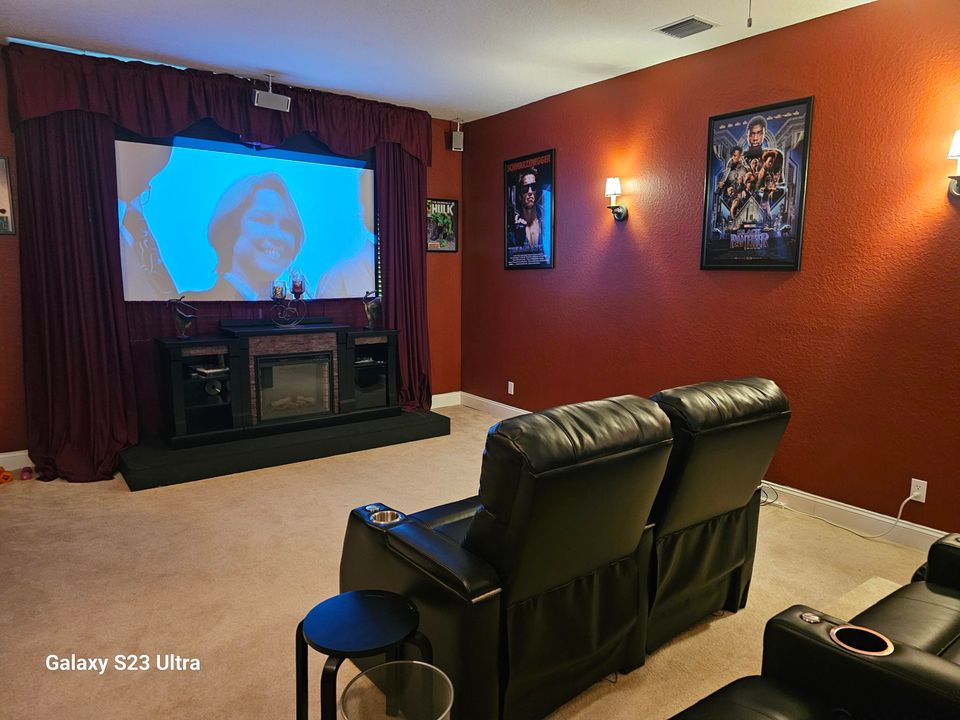 For Sale: $879,999 (5 beds, 3 baths, 3967 Square Feet)