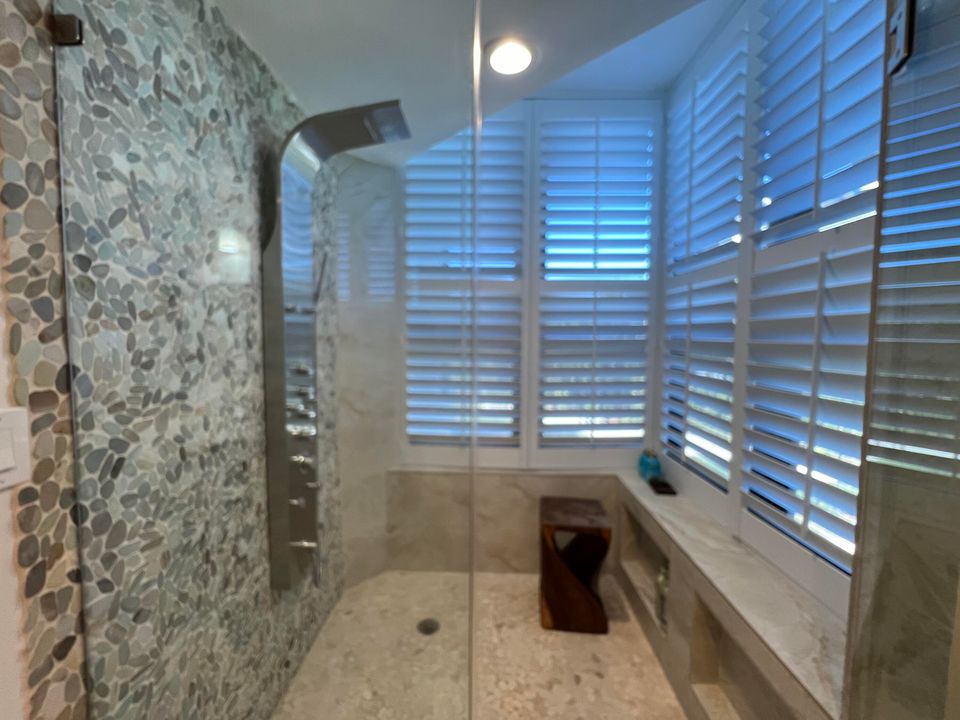 出租: $14,999 (2 贝兹, 2 浴室, 2497 平方英尺)