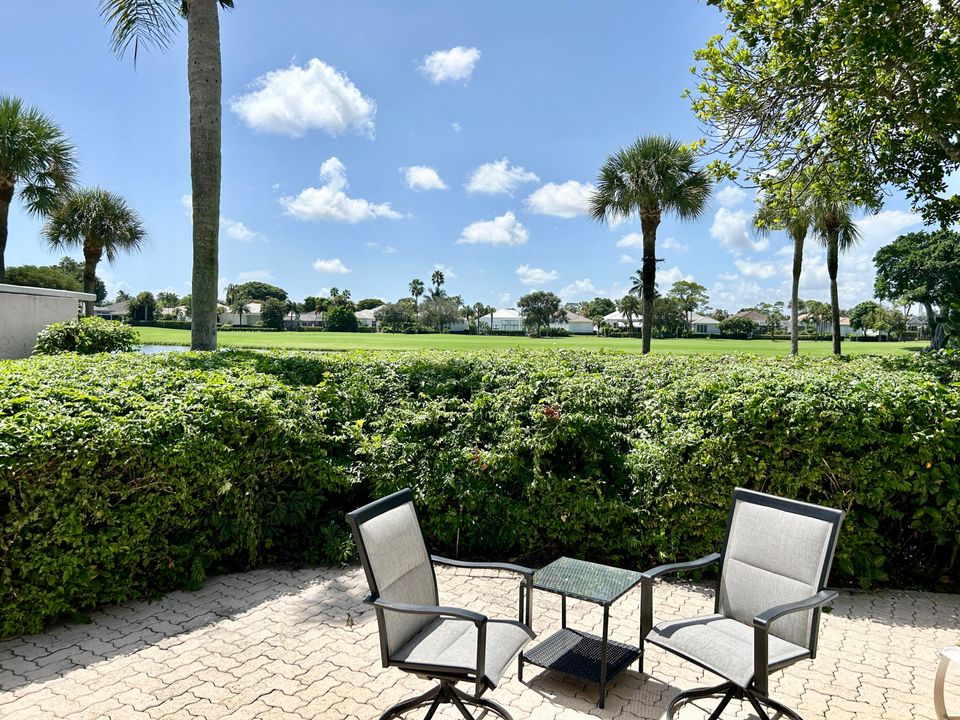 Active With Contract: $12,000 (3 beds, 3 baths, 2270 Square Feet)