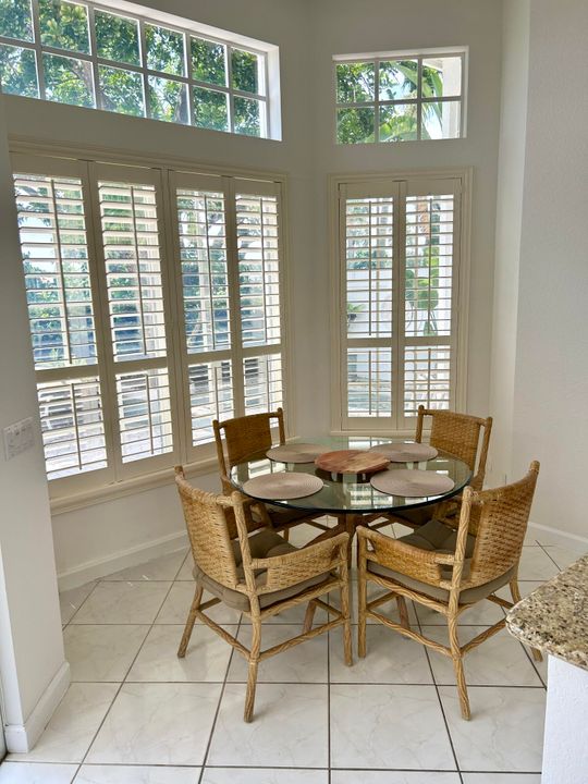 Active With Contract: $12,000 (3 beds, 3 baths, 2270 Square Feet)