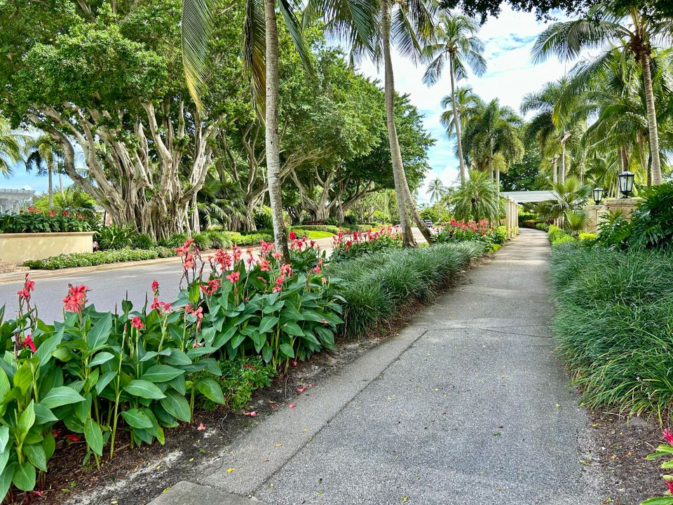 Active With Contract: $12,000 (3 beds, 3 baths, 2270 Square Feet)