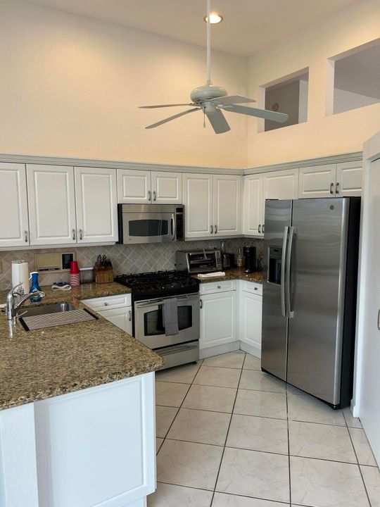 Active With Contract: $12,000 (3 beds, 3 baths, 2270 Square Feet)