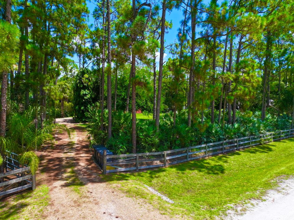 合同活跃: $500,000 (3 贝兹, 2 浴室, 1511 平方英尺)