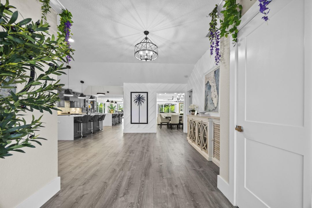 For Sale: $1,289,000 (3 beds, 2 baths, 2805 Square Feet)