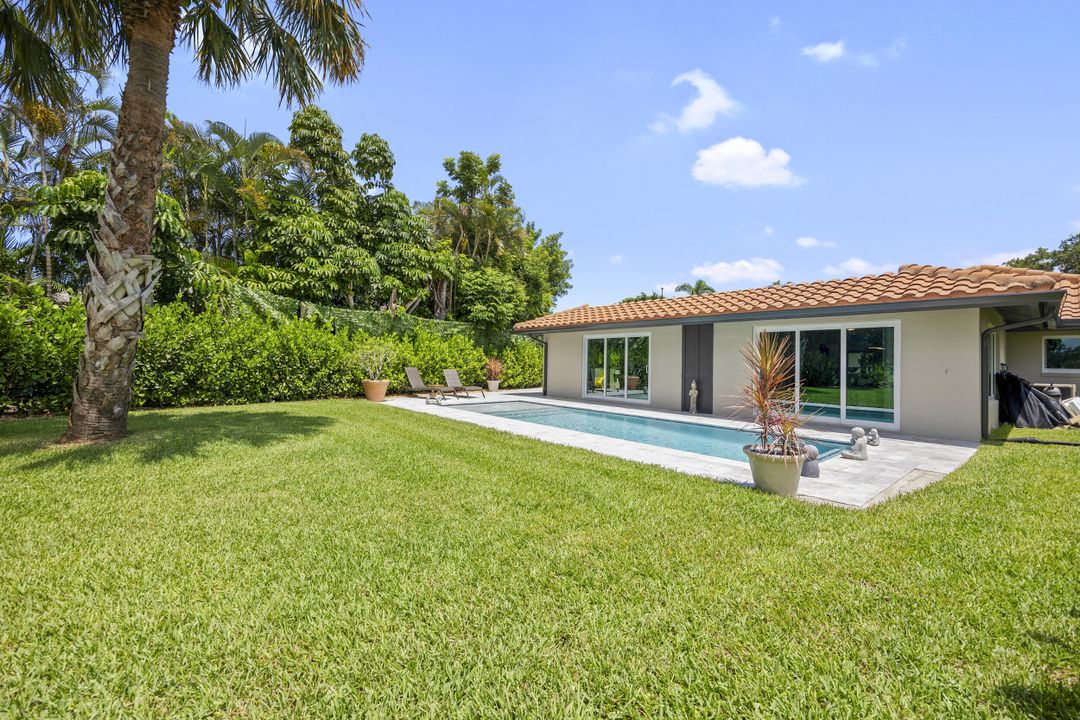 For Sale: $1,289,000 (3 beds, 2 baths, 2805 Square Feet)