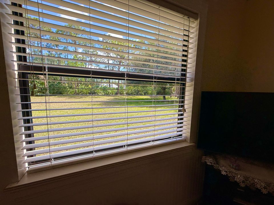 合同活跃: $500,000 (3 贝兹, 2 浴室, 1511 平方英尺)