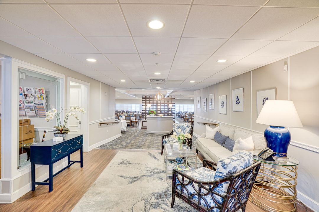 Под контрактом: $1,750,000 (3 спален, 3 ванн, 3630 Квадратных фут)