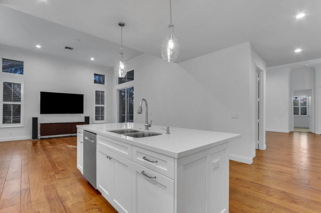 Active With Contract: $1,575,000 (5 beds, 4 baths, 3502 Square Feet)