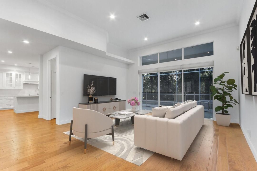 Active With Contract: $1,575,000 (5 beds, 4 baths, 3502 Square Feet)