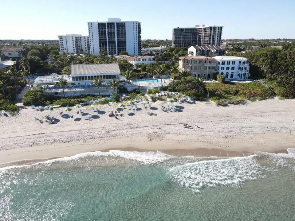 For Sale: $3,250,000 (6 beds, 7 baths, 4805 Square Feet)