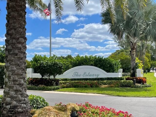 Active With Contract: $6,800 (2 beds, 2 baths, 1346 Square Feet)