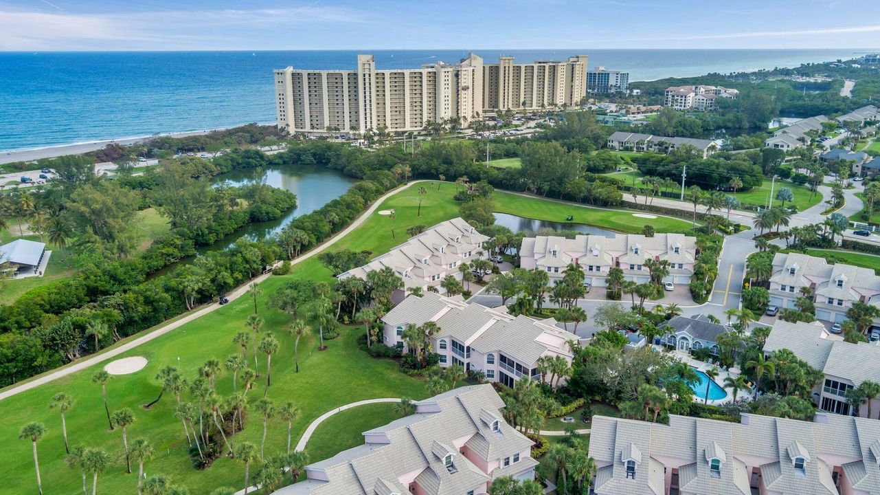 Active With Contract: $6,800 (2 beds, 2 baths, 1346 Square Feet)