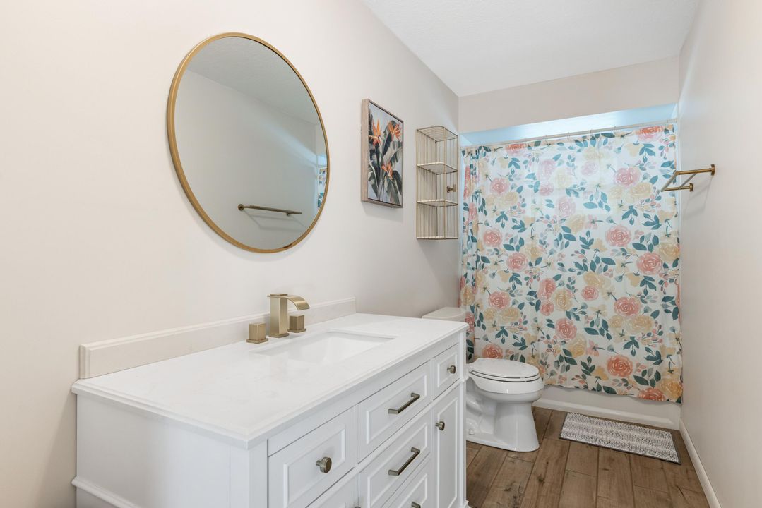 For Sale: $880,000 (3 beds, 3 baths, 1519 Square Feet)