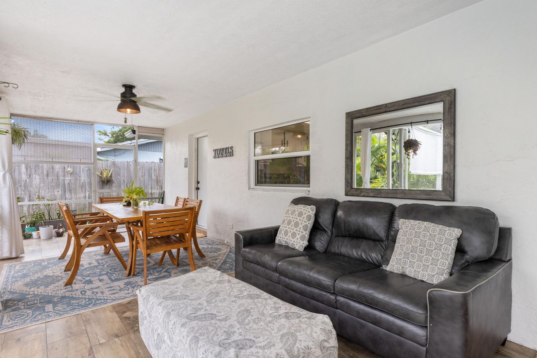 For Sale: $880,000 (3 beds, 3 baths, 1519 Square Feet)