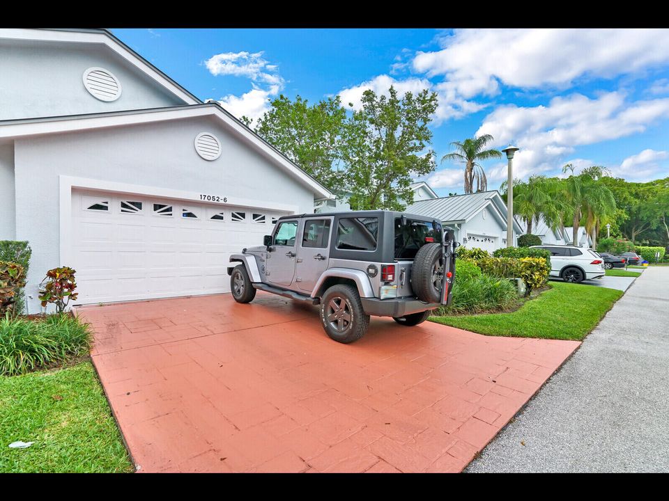 Recently Rented: $3,750 (3 beds, 2 baths, 1678 Square Feet)