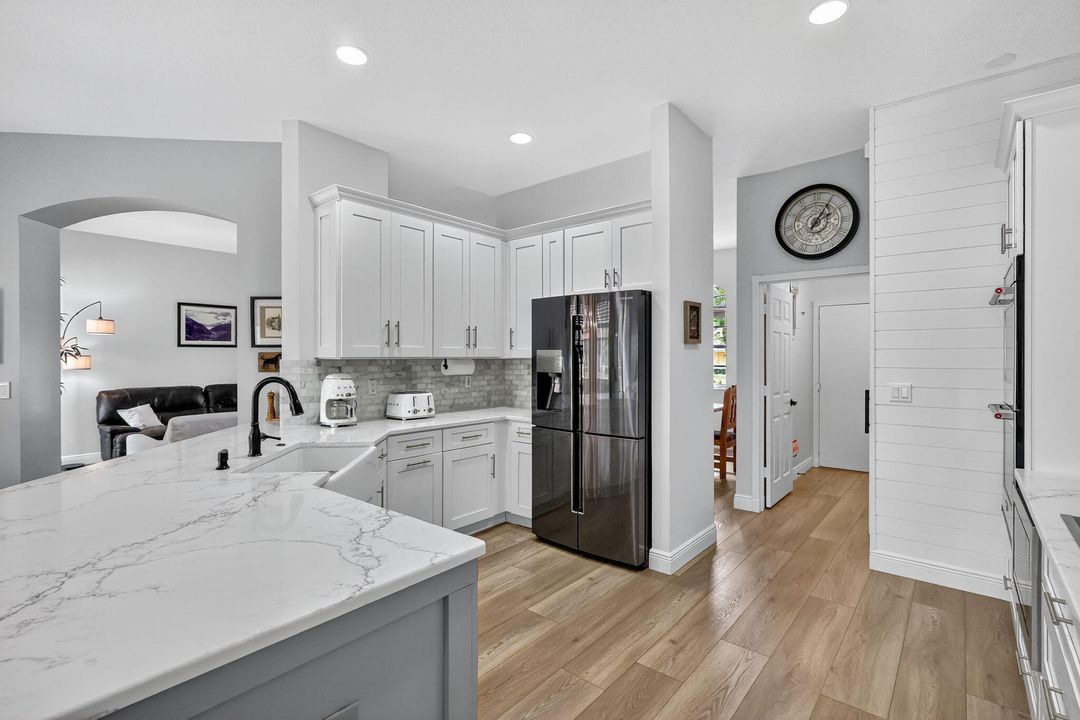 待售: $849,000 (4 贝兹, 3 浴室, 2481 平方英尺)