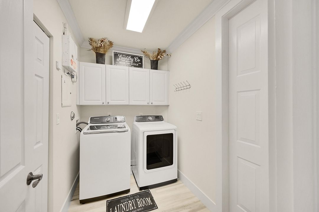 Activo con contrato: $4,000 (3 camas, 2 baños, 1478 Pies cuadrados)