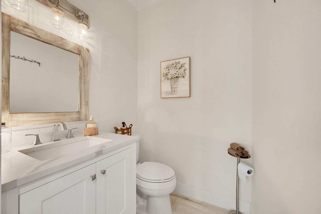 Activo con contrato: $4,000 (3 camas, 2 baños, 1478 Pies cuadrados)