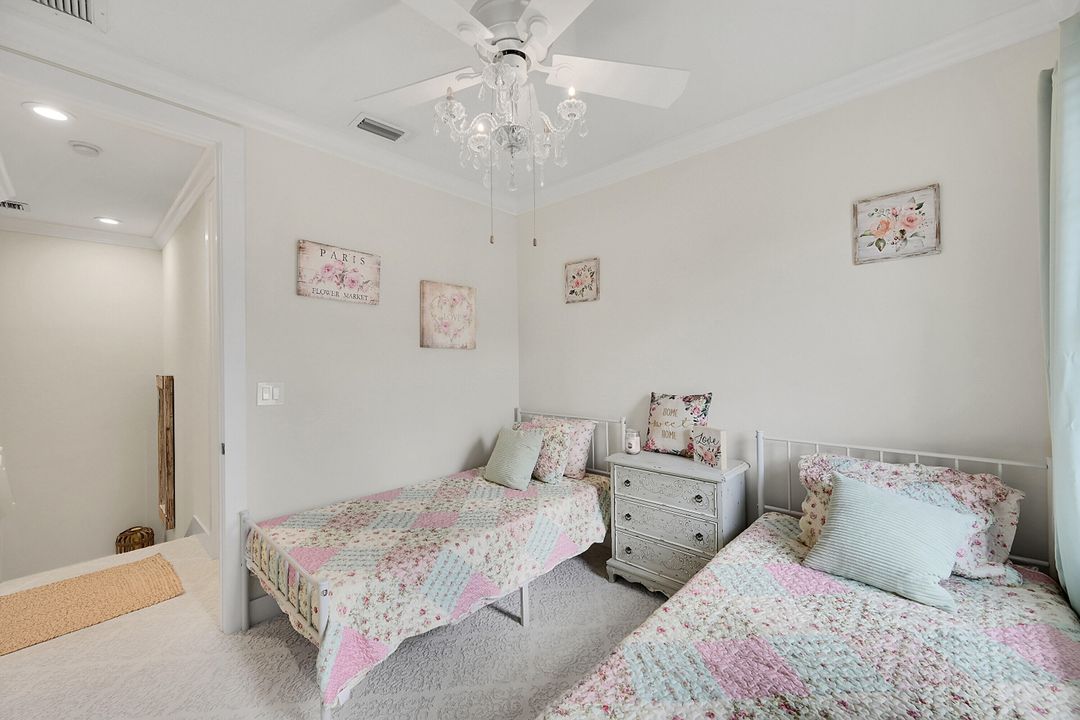 Activo con contrato: $4,000 (3 camas, 2 baños, 1478 Pies cuadrados)