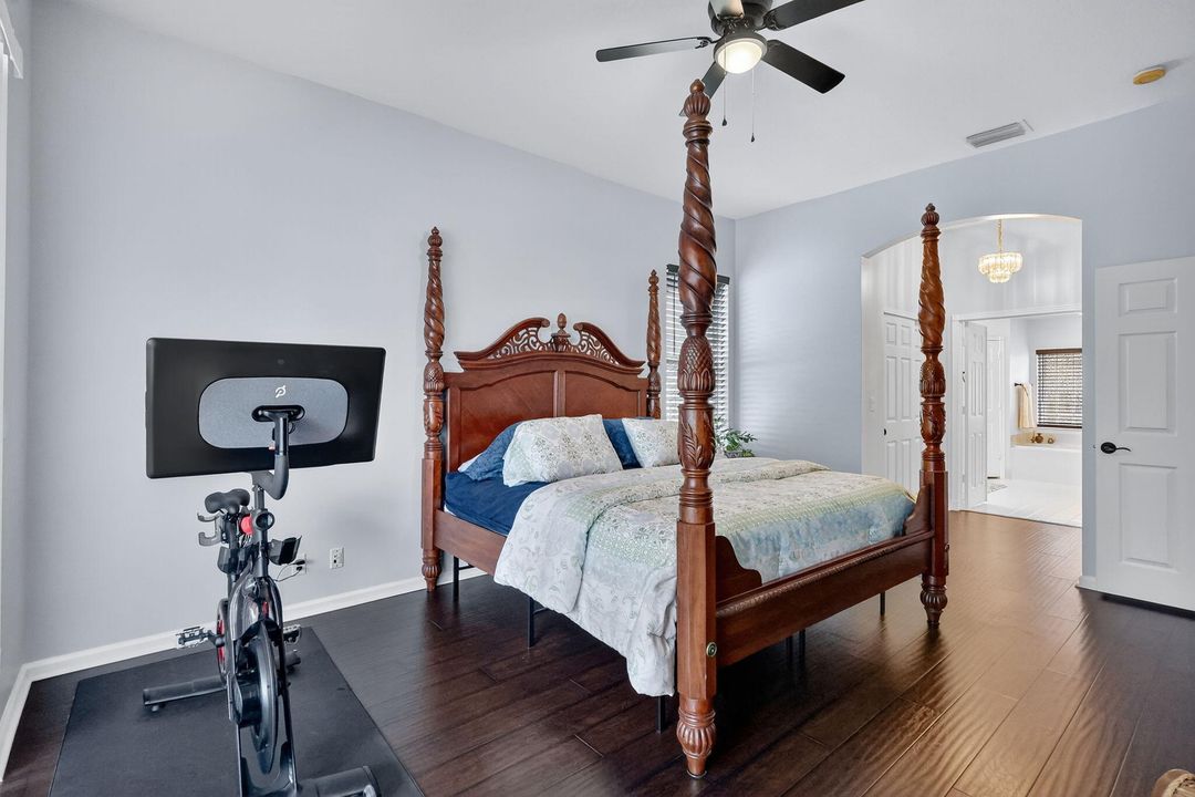 待售: $849,000 (4 贝兹, 3 浴室, 2481 平方英尺)