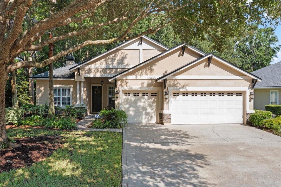 For Sale: $650,000 (4 beds, 3 baths, 2379 Square Feet)