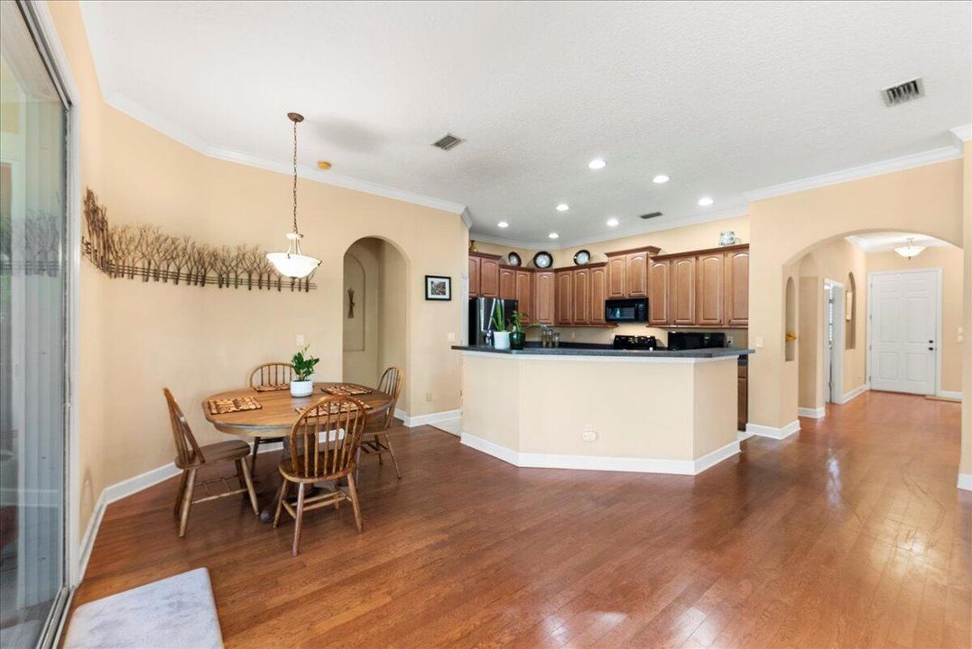 For Sale: $650,000 (4 beds, 3 baths, 2379 Square Feet)