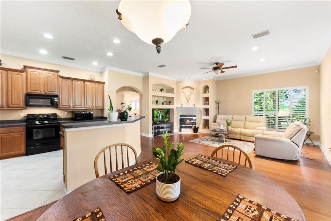 For Sale: $650,000 (4 beds, 3 baths, 2379 Square Feet)