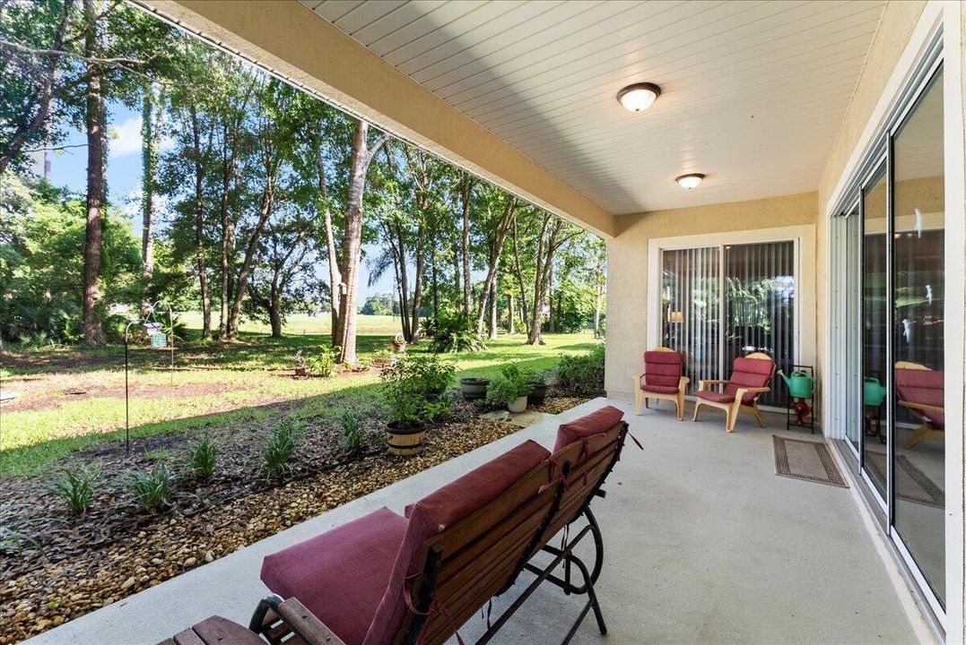 For Sale: $650,000 (4 beds, 3 baths, 2379 Square Feet)