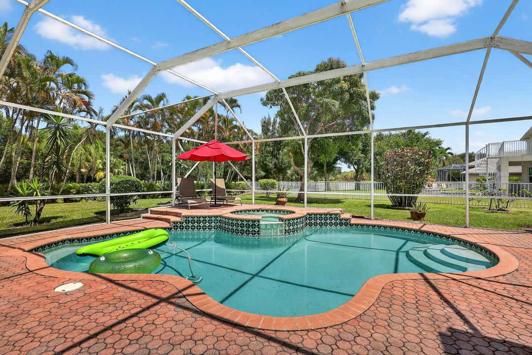 待售: $849,000 (4 贝兹, 3 浴室, 2481 平方英尺)