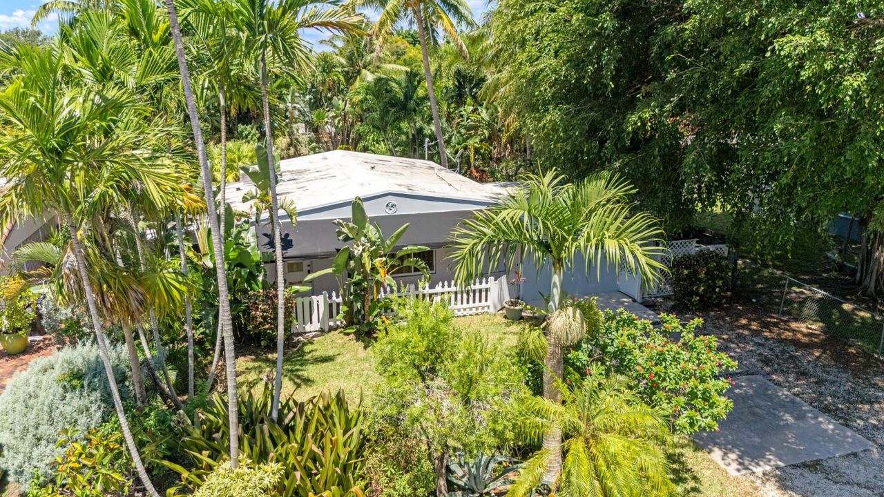 Activo con contrato: $675,000 (3 camas, 2 baños, 1355 Pies cuadrados)