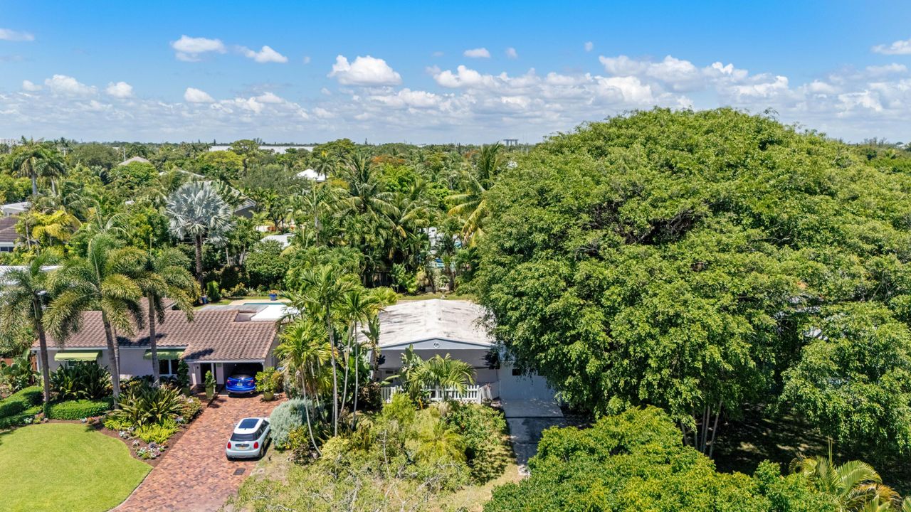 Activo con contrato: $675,000 (3 camas, 2 baños, 1355 Pies cuadrados)