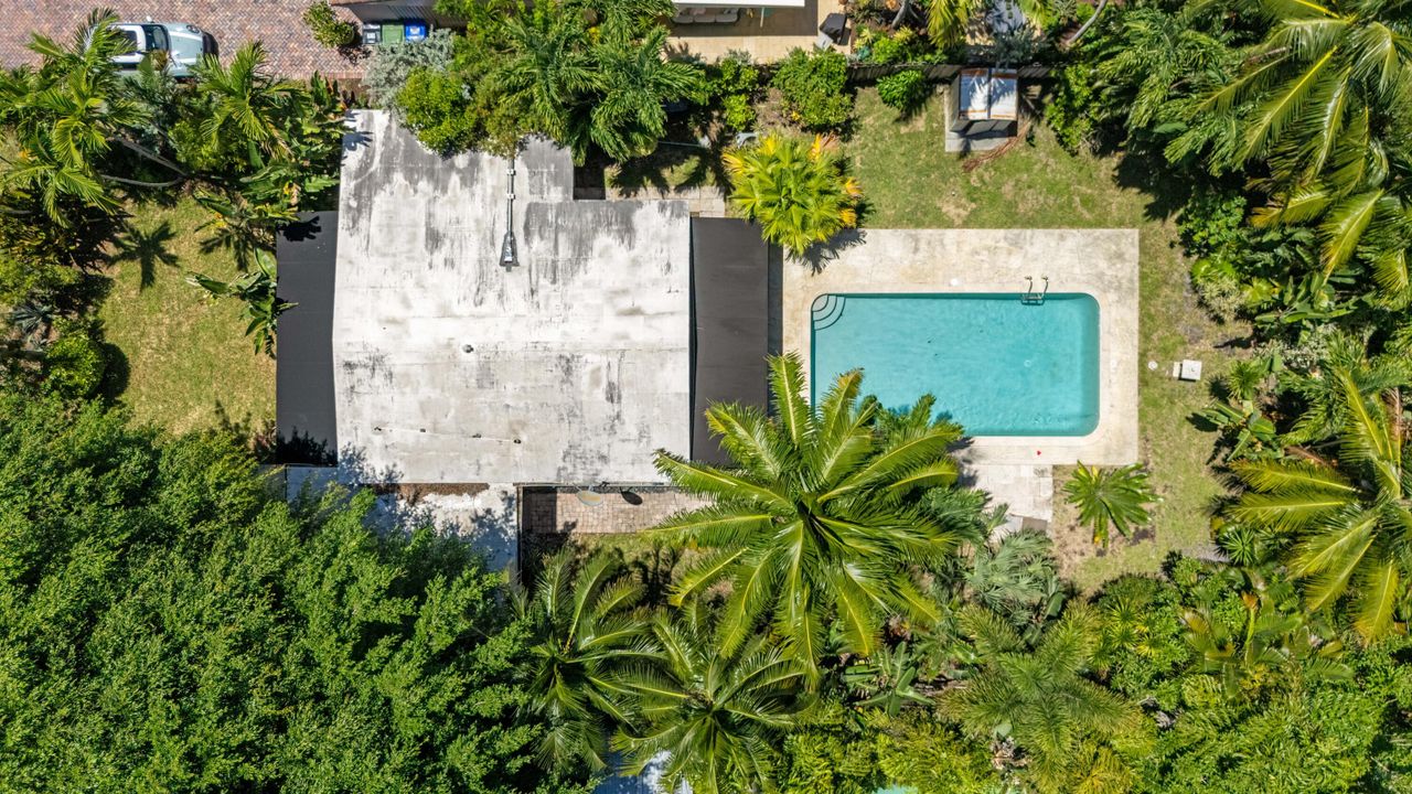 Activo con contrato: $675,000 (3 camas, 2 baños, 1355 Pies cuadrados)