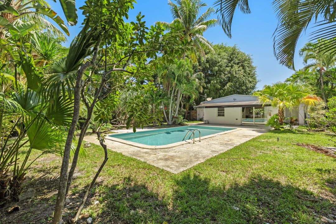 Activo con contrato: $675,000 (3 camas, 2 baños, 1355 Pies cuadrados)