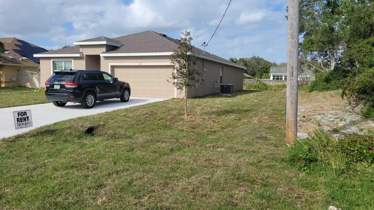 最近租的: $3,000 (4 贝兹, 2 浴室, 2145 平方英尺)