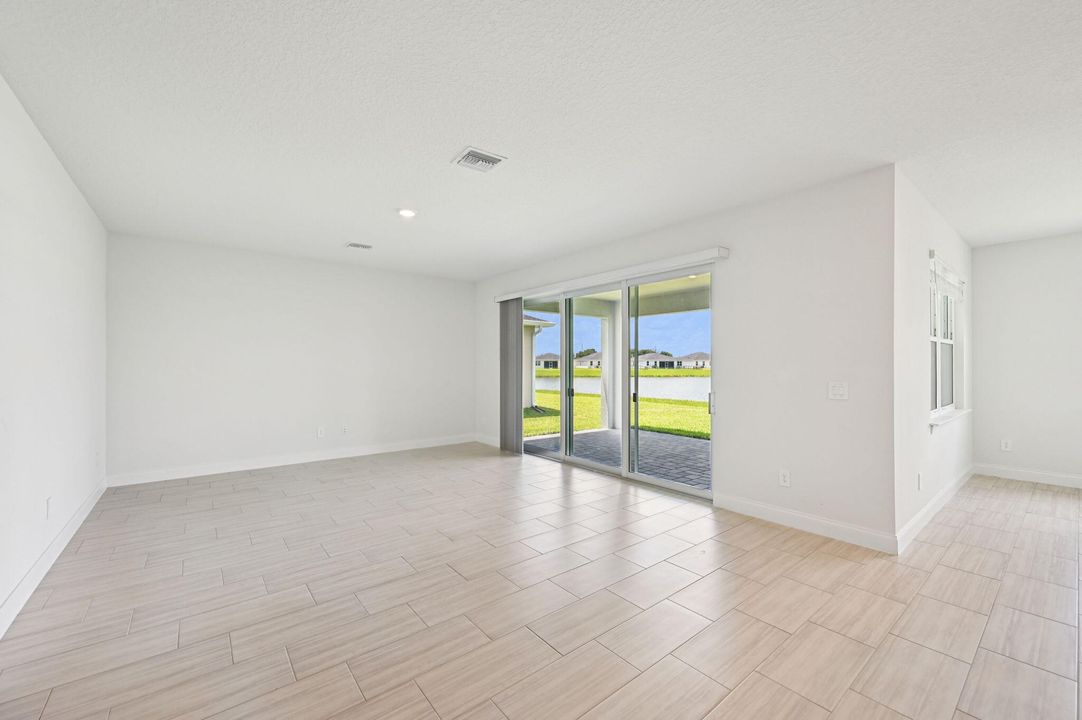 For Sale: $479,840 (3 beds, 2 baths, 2181 Square Feet)